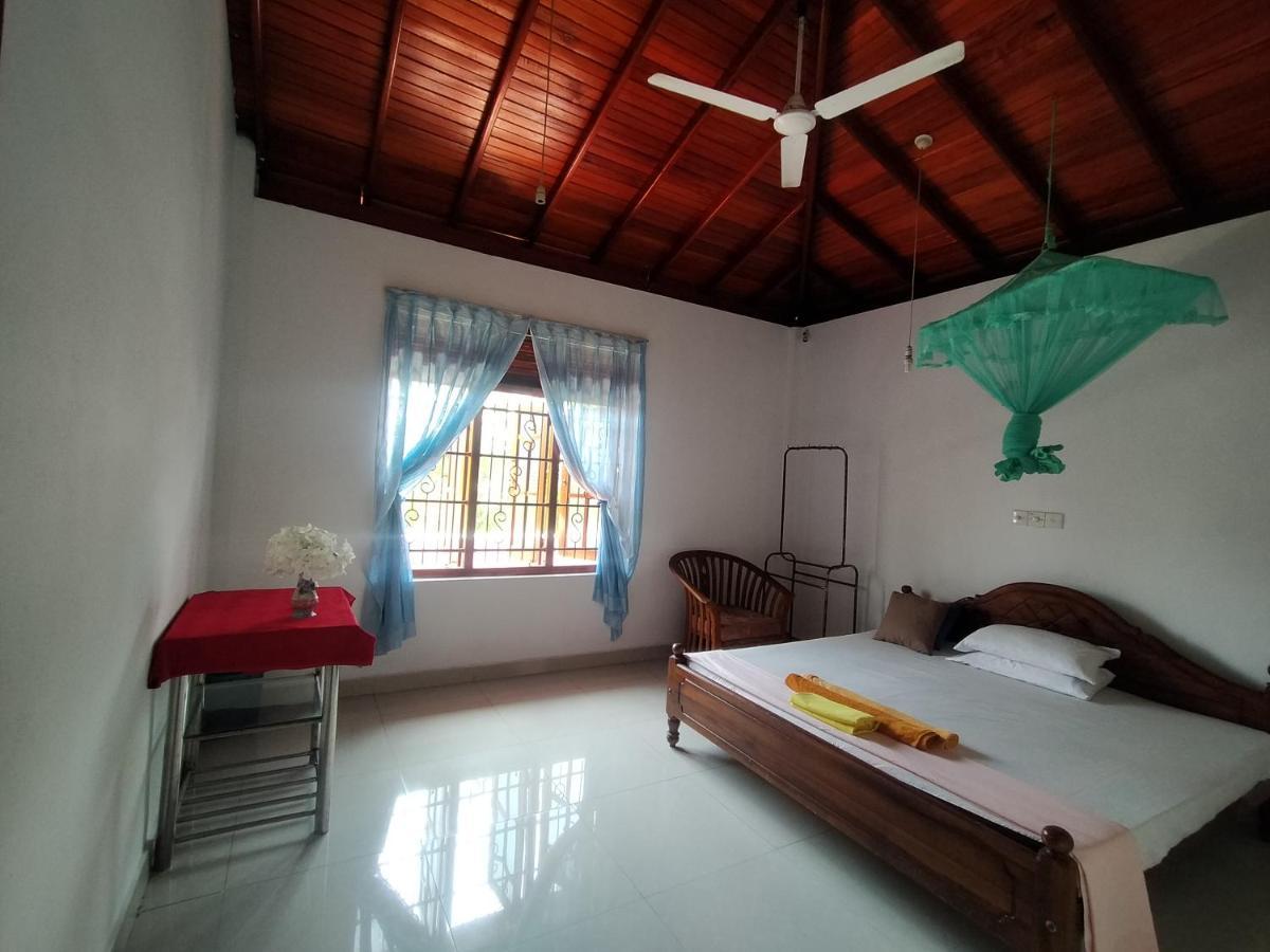 Golden Town Hotel Tangalle Eksteriør bilde