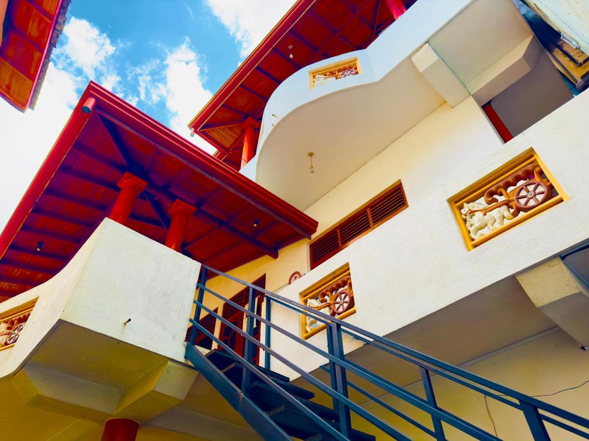 Golden Town Hotel Tangalle Eksteriør bilde