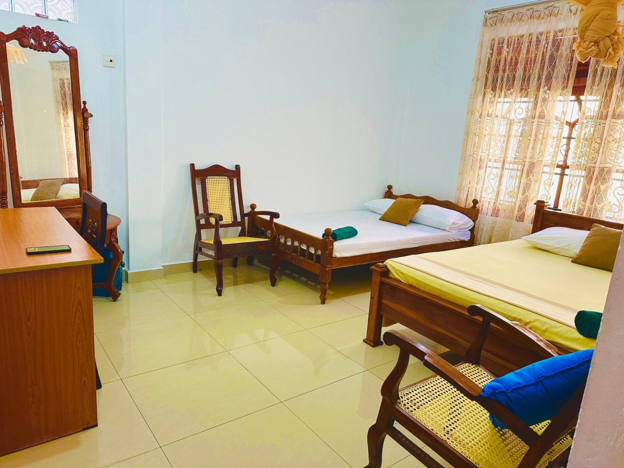 Golden Town Hotel Tangalle Eksteriør bilde
